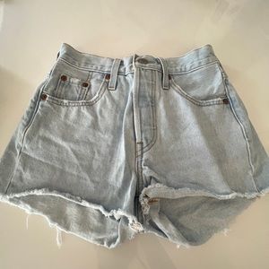 501 denim shorts